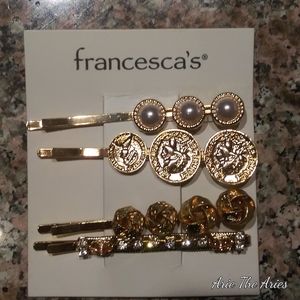 ATHENA & PEARLED HAIR CLIPS